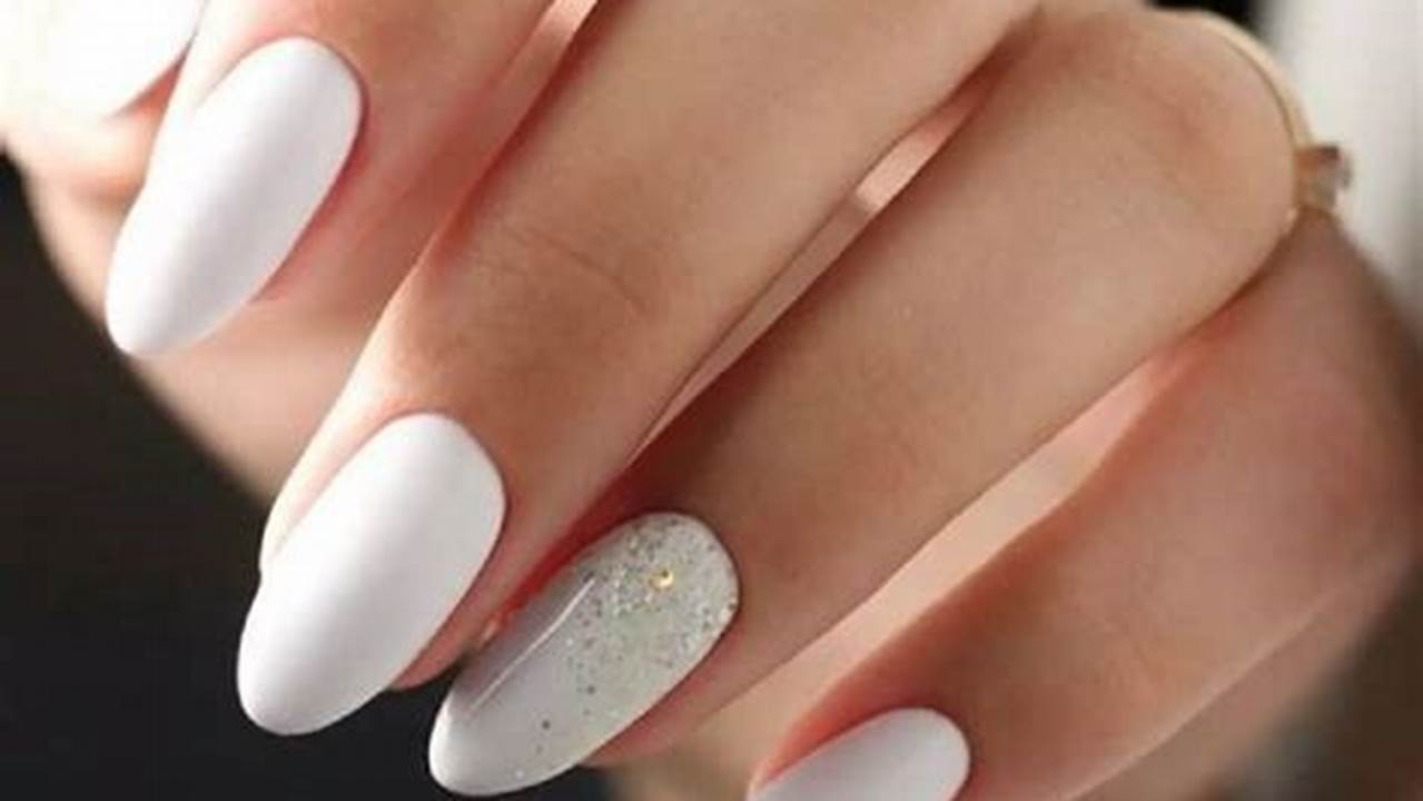 Nails Design 2024 White