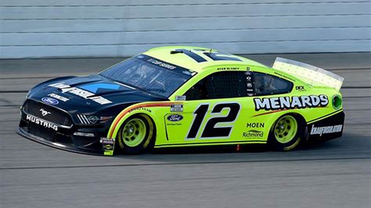 Ryan Blaney, Driver Of The #12 Menards/Dutch Boy Ford, Leads The Field To The Green Flag To Start The Nascar Cup Series Food City 500 At Bristol Motor Speedway On March 17, 2024 In Bristol, Tennessee., 2024