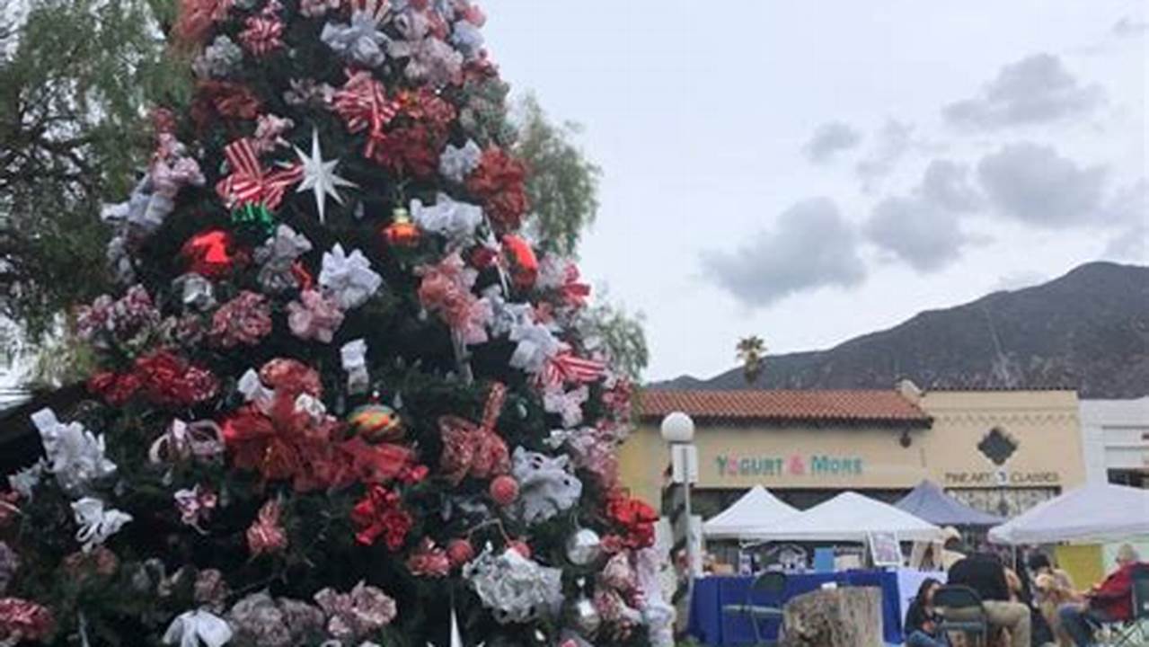 Sierra Madre Christmas Lights 2024