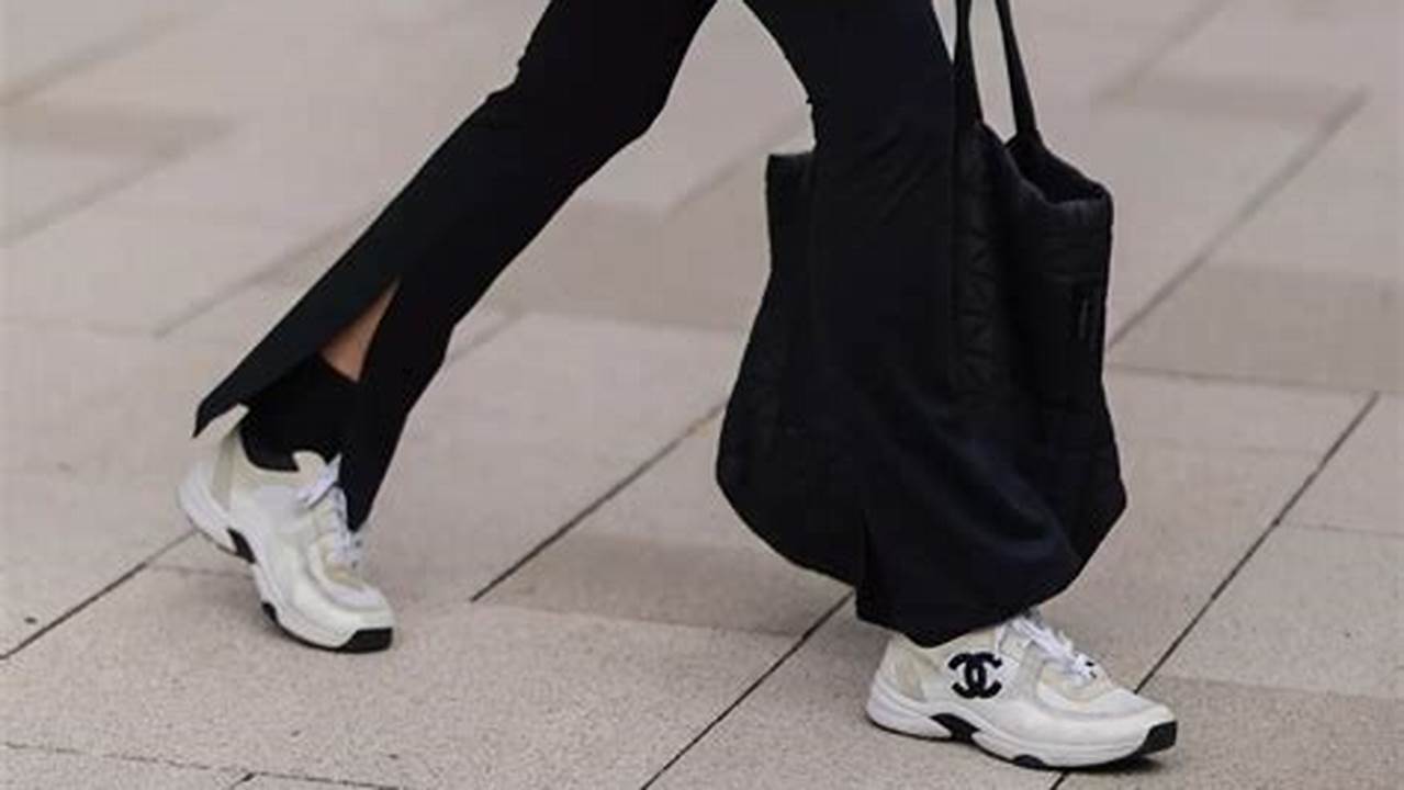 Sneakers That Are In Style 2024