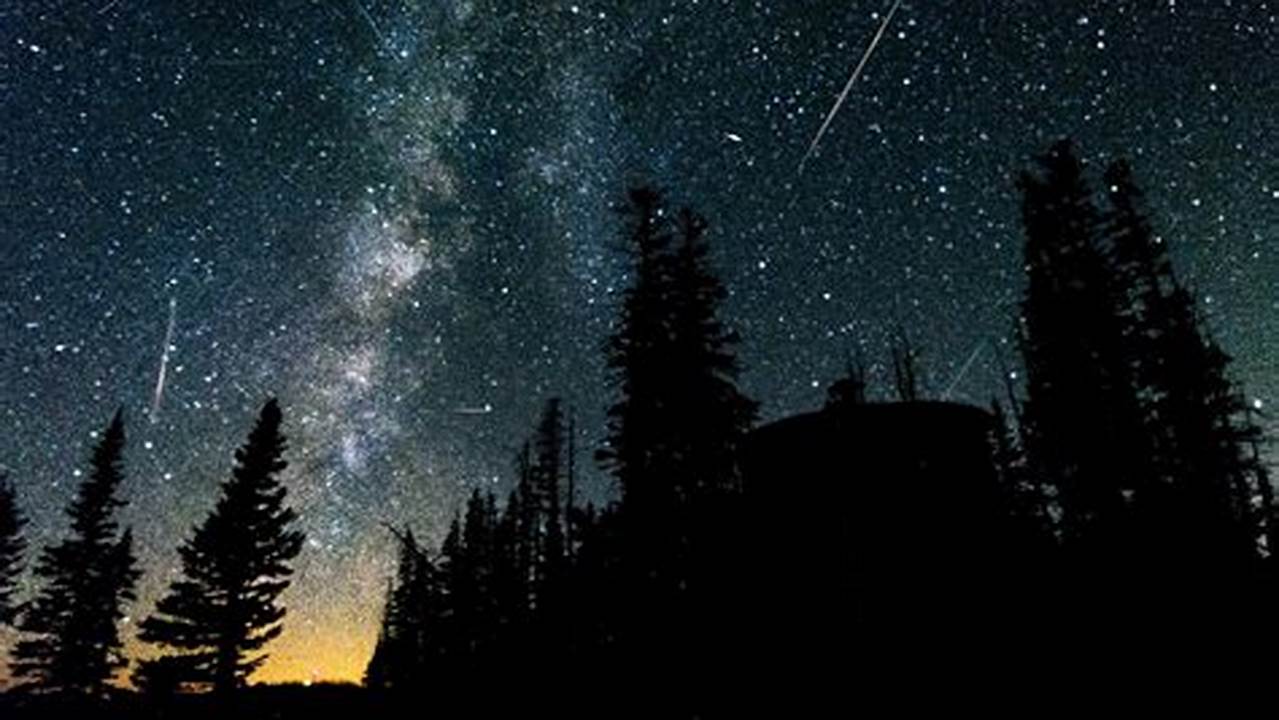 Stargazers Observe The Milky Way And Perseid., Images