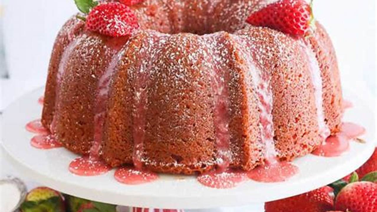 Strawberry Moonshine Pound Cake Recipe