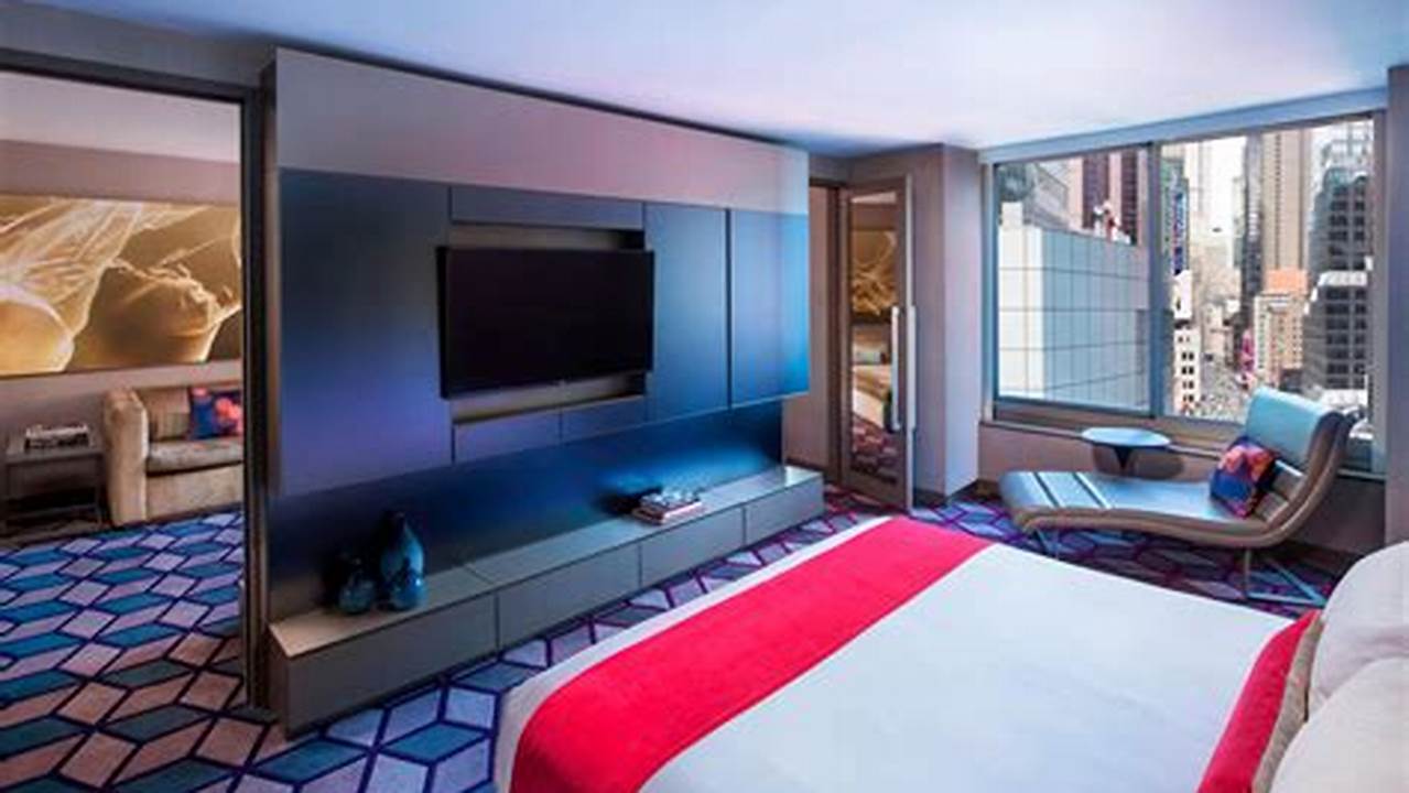 The Hotel In Times Square Offers Rooms With Panoramic Views Of The City Skyline., Cheap Activities
