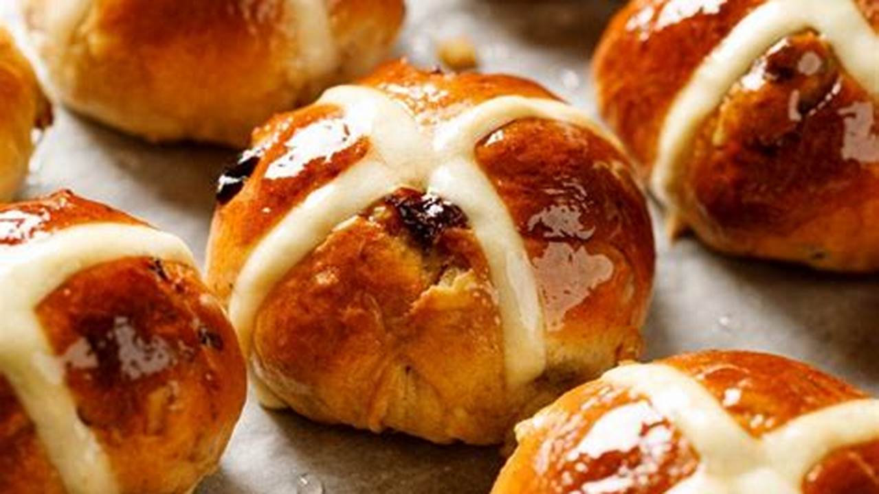 These Cheese And Onion Fellows Appear To Be Of The Opinion That Any Old Bun With A Cross On It Can Be Called A Hot Cross Bun. Hailes Says He Prefers To Keep Things., 2024