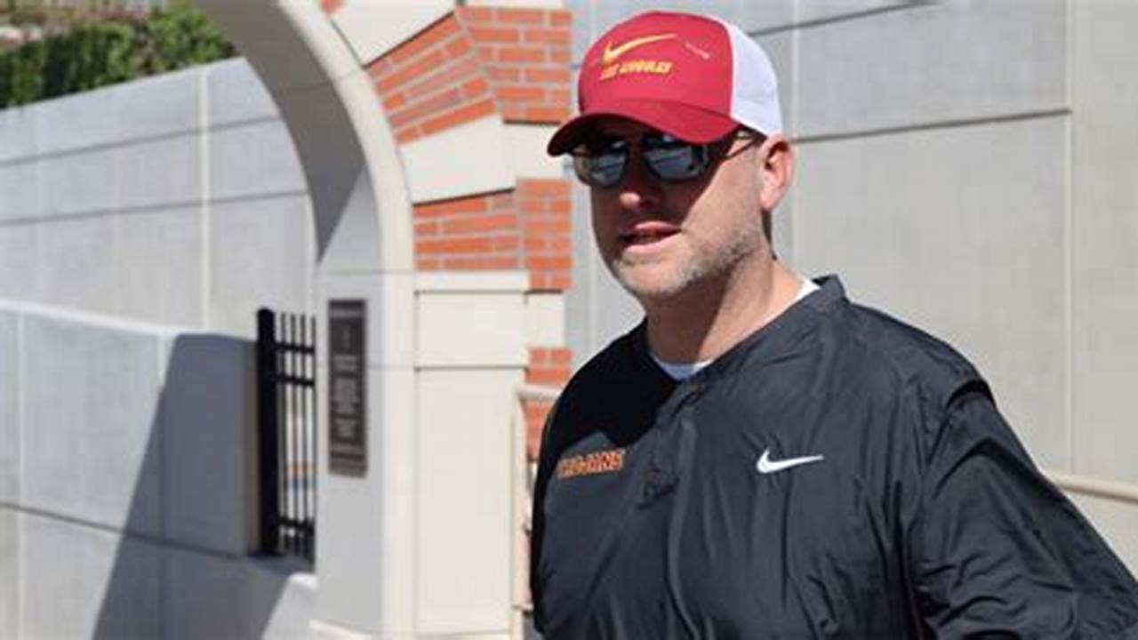 Usc Quarterbacks Coach Luke Huard (Erik Mckinney/Wearesc) Here&#039;s What Stands Out About The Usc Football 2024 Spring Roster That Was Released Ahead Of Spring Ball., 2024