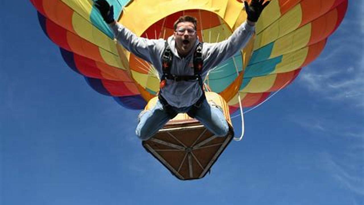 Embark on a Thrilling Hot Air Balloon Skydive: An Unforgettable Adventure Awaits!