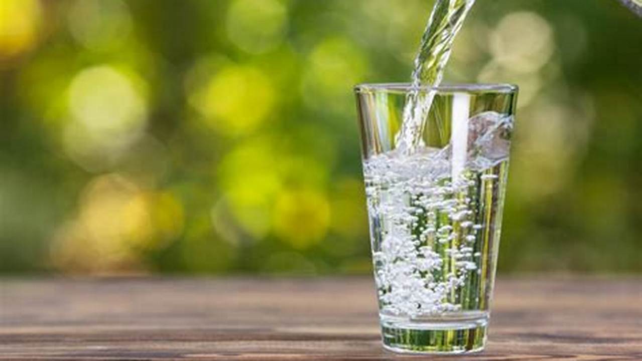 Manfaat Minum Air Putih Dingin yang Jarang Diketahui untuk Kesehatan Optimal