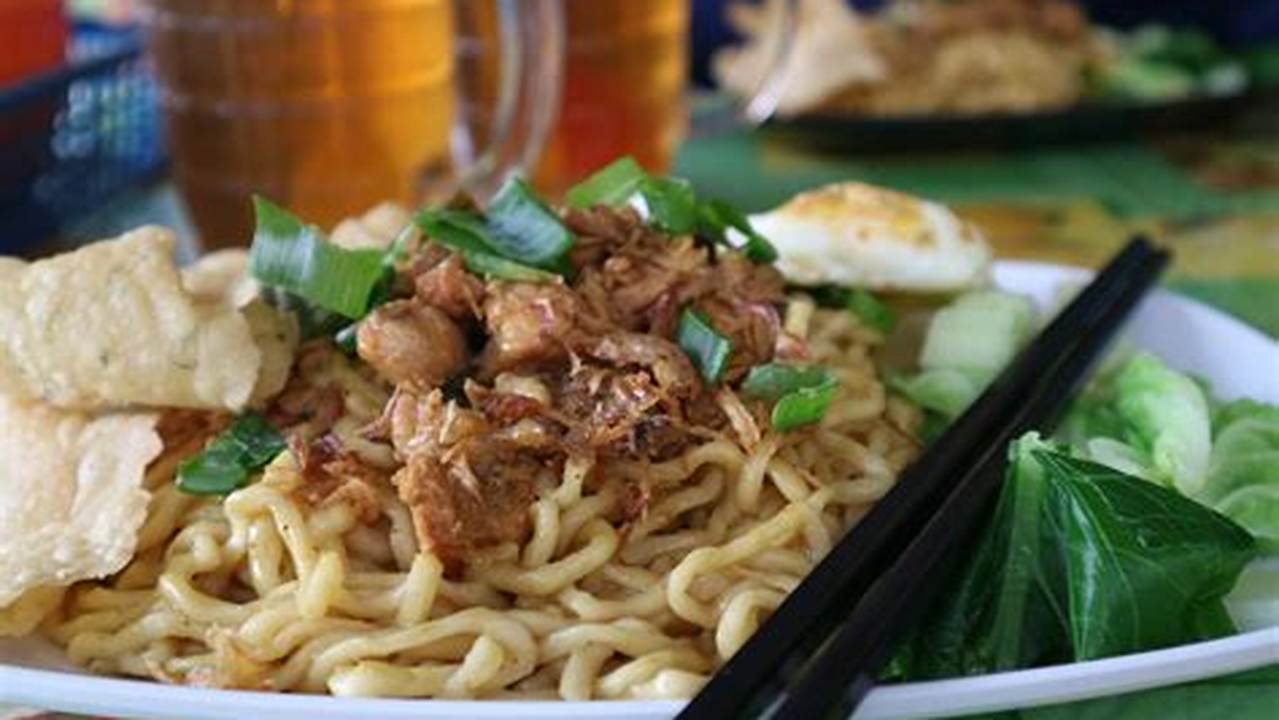 Temukan Rahasia Kelezatan Mie Ayam Pakde Sarju, Kuliner Populer Nusantara