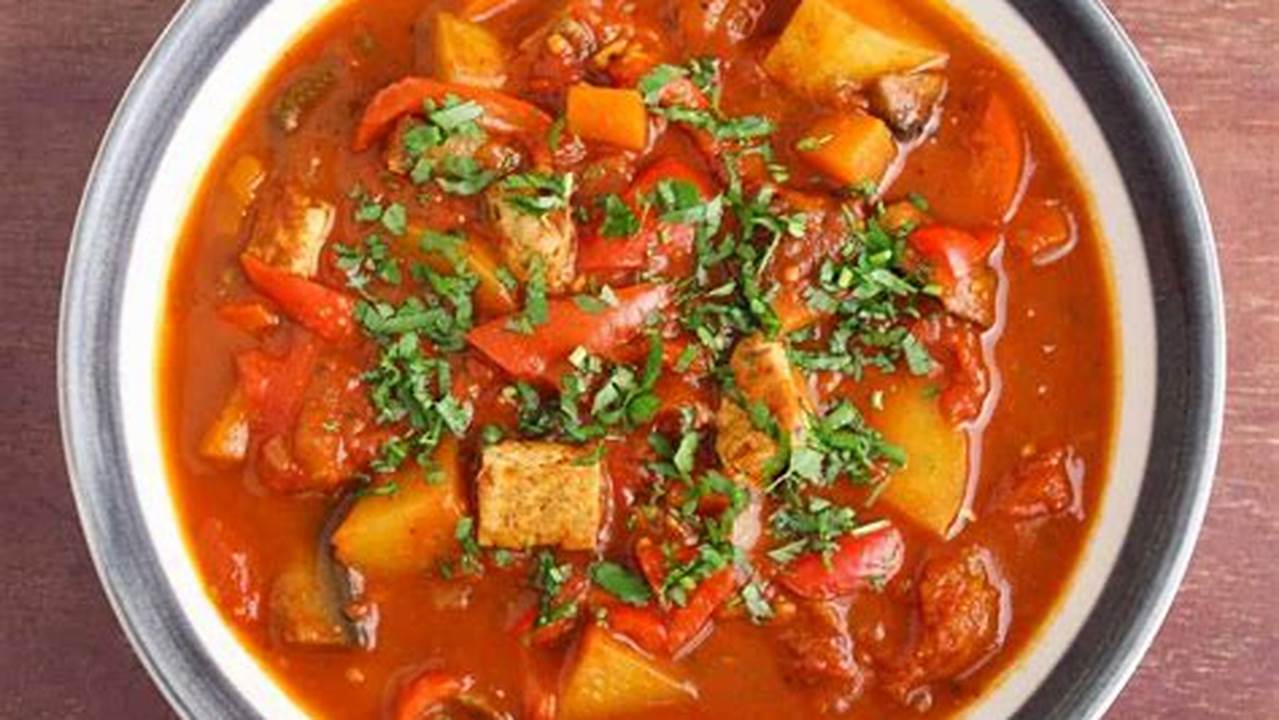 Unveiling the Secrets of Slow Cooker Vegetarian Goulash: A Culinary Journey
