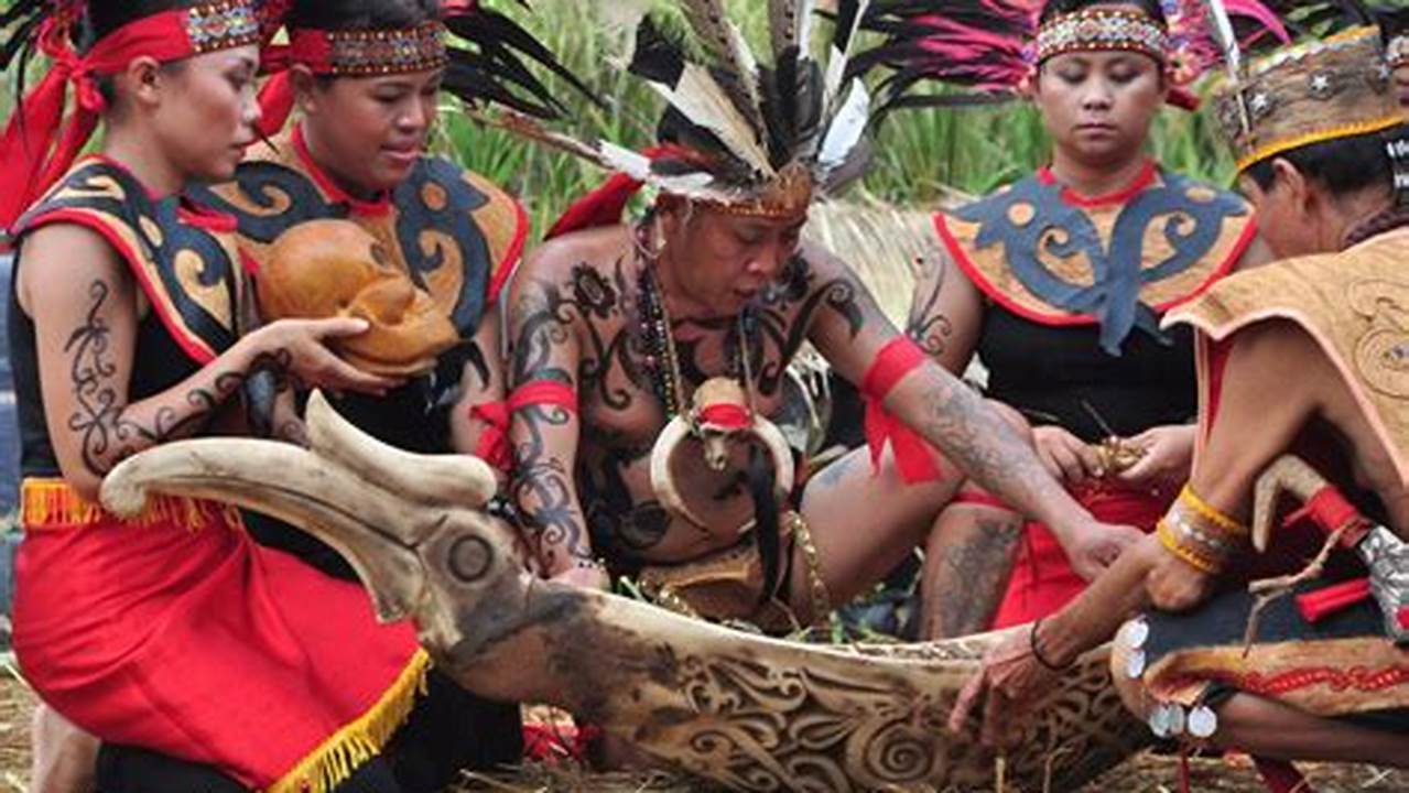 Suku di Kalimantan: Keberagaman Budaya dan Sejarah yang Kaya