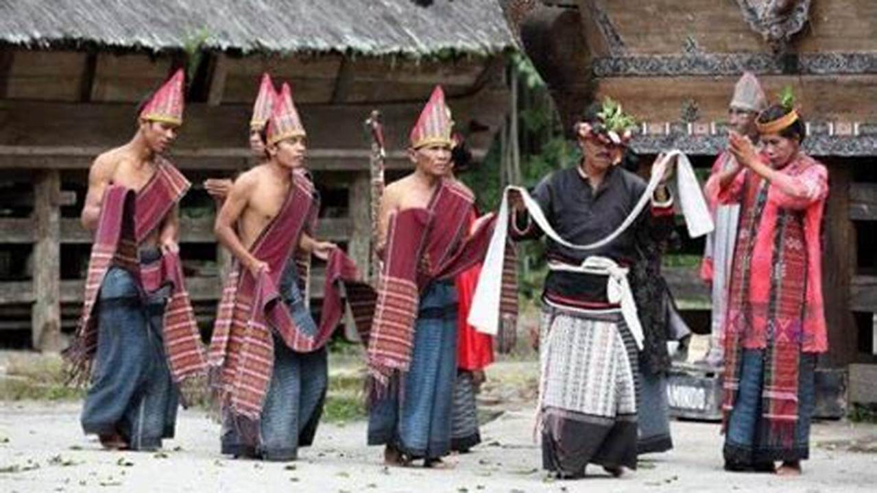 Suku Minangkabau: Mengenal Lebih Dekat Budaya dan Tradisi Unik