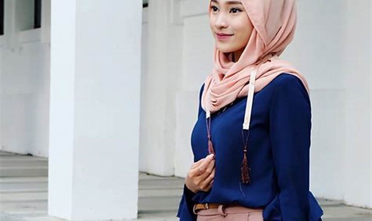 10 ootd kombinasi baju warna biru yang bagus untuk hijaber