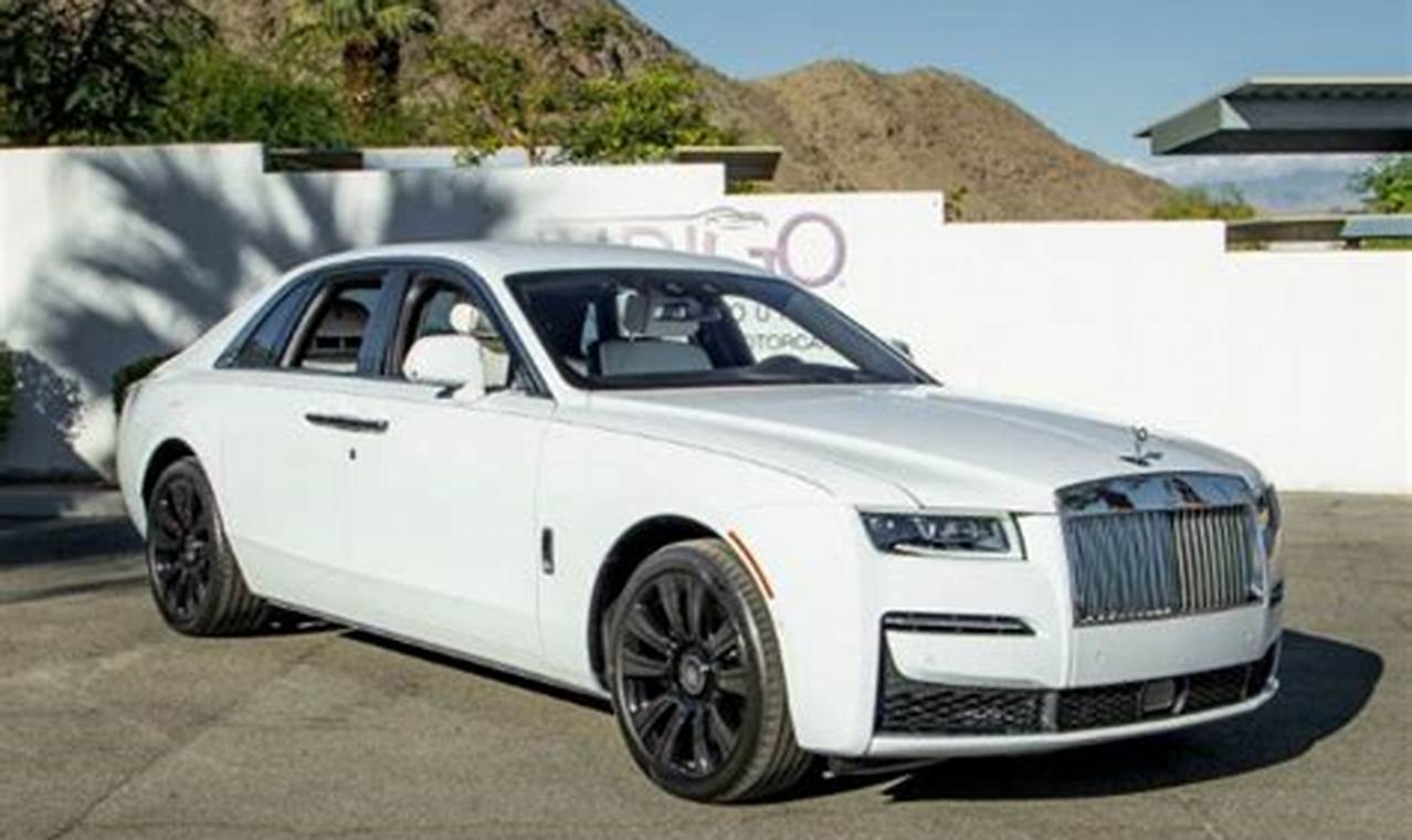 2024 Rolls Royce Ghost White