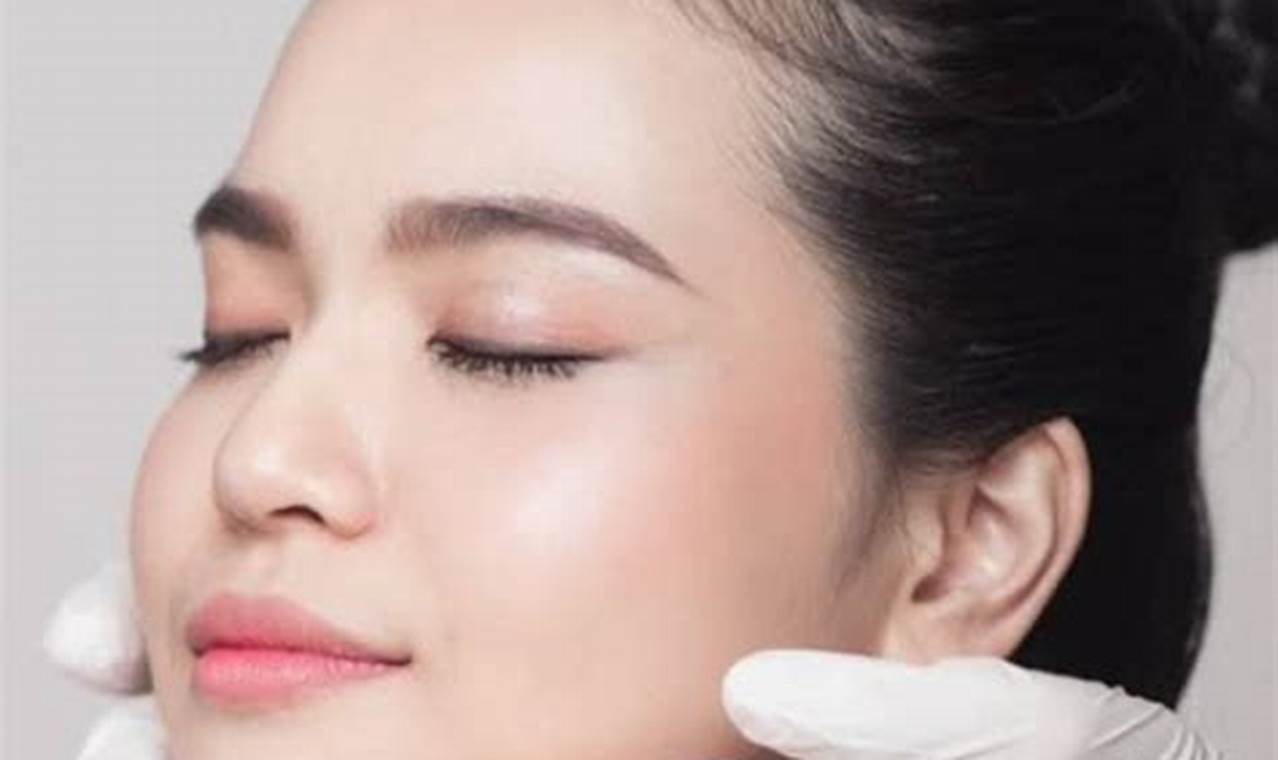 Rahasia Cantik Terungkap: 4 Tips Memilih Kosmetik untuk Kulit Kering yang Bikin Wajah Glowing