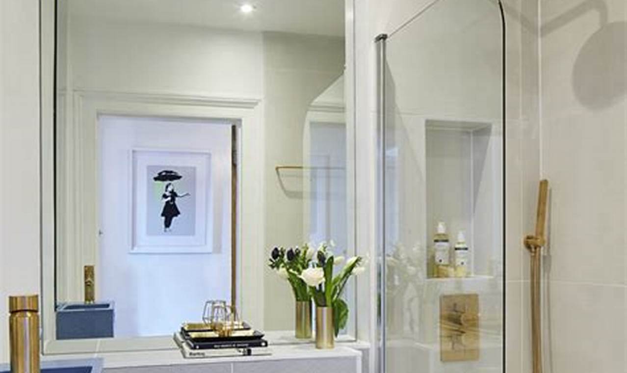 Best Small Bathrooms 2024