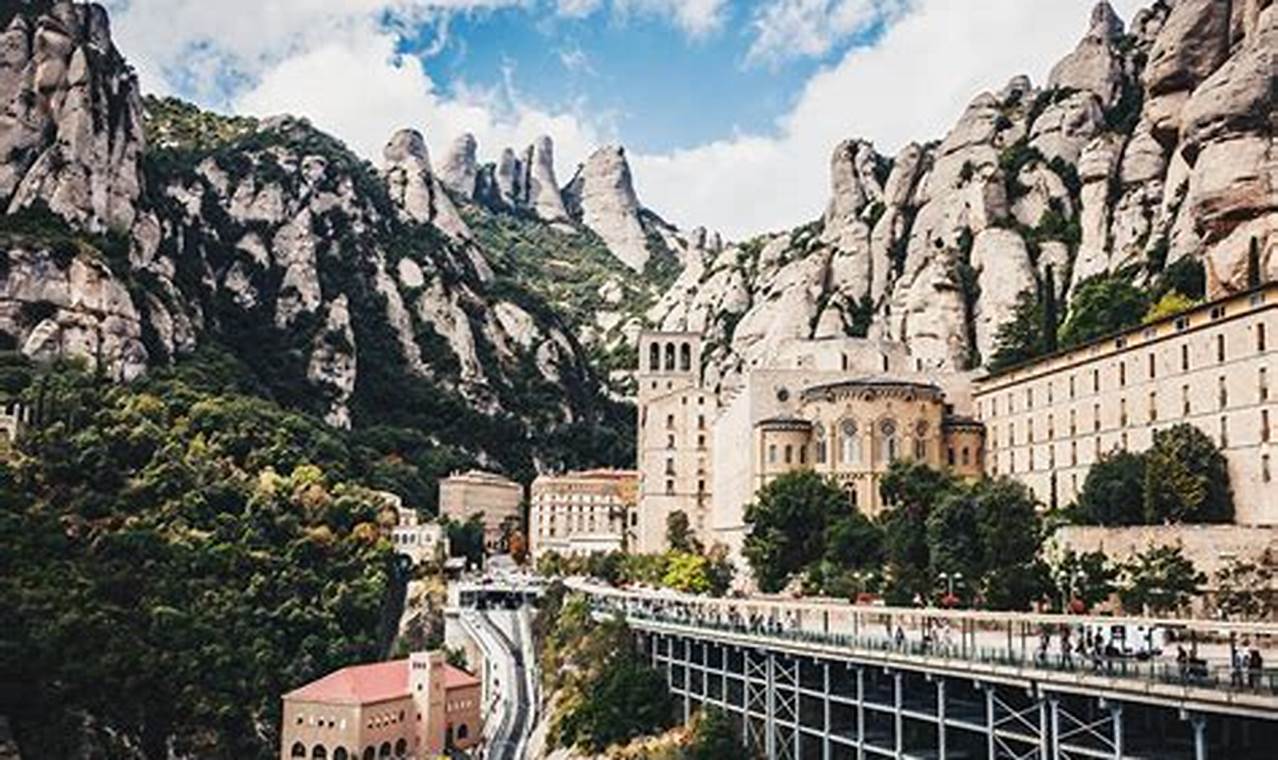 Day Trips To Montserrat From Barcelona