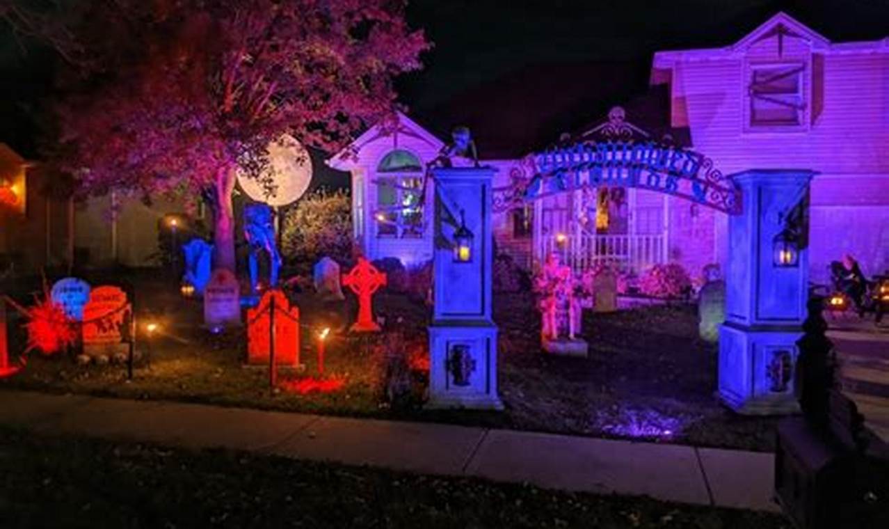 Halloween Decorated Houses Near Me 2024