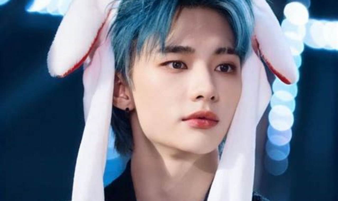 Hyunjin Blue Hair 2024