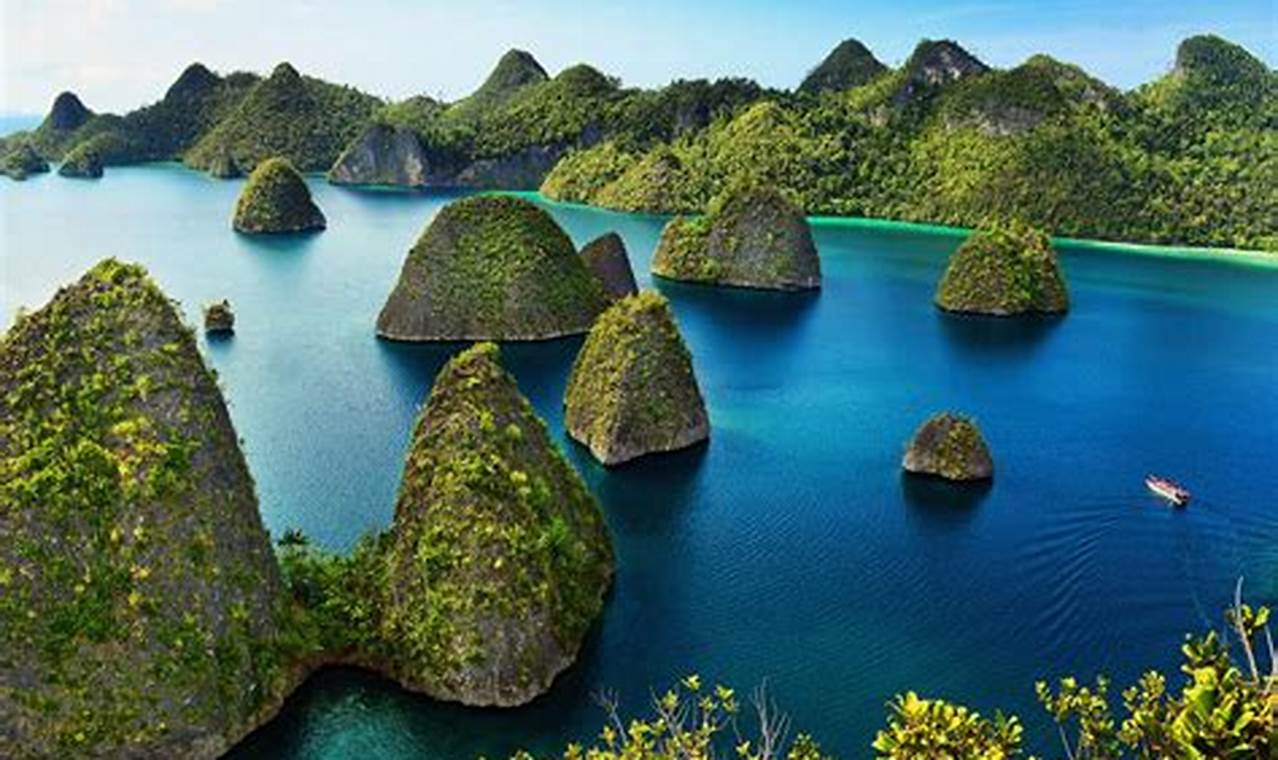 Keindahan Tersembunyi: 10 Destinasi Wisata di Indonesia yang Belum Tergoyahkan
