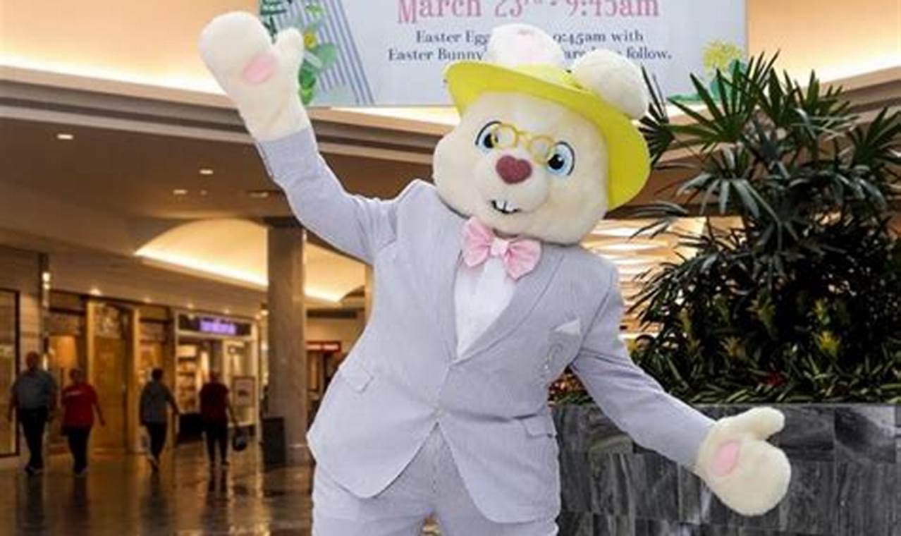 Lakeside Mall Easter Bunny 2024