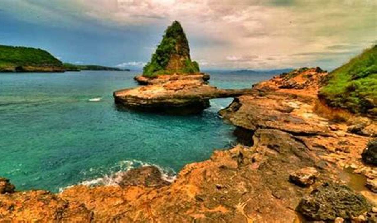 Menyusuri Keindahan Lombok Timur: Menikmati 5 Pantai yang Memukau!