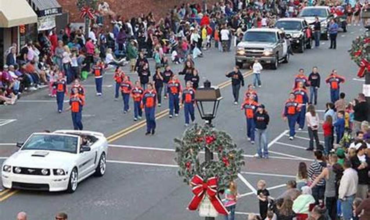 Mooresville Christmas Parade 2024