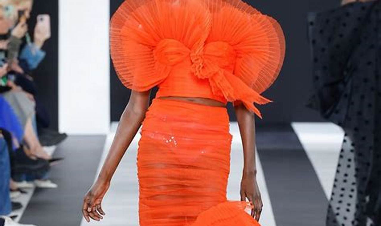 Nina Ricci Fashion Show 2024