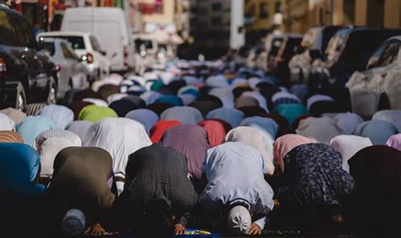 Temukan Segudang Manfaat Sholat Subuh Berjamaah di Masjid