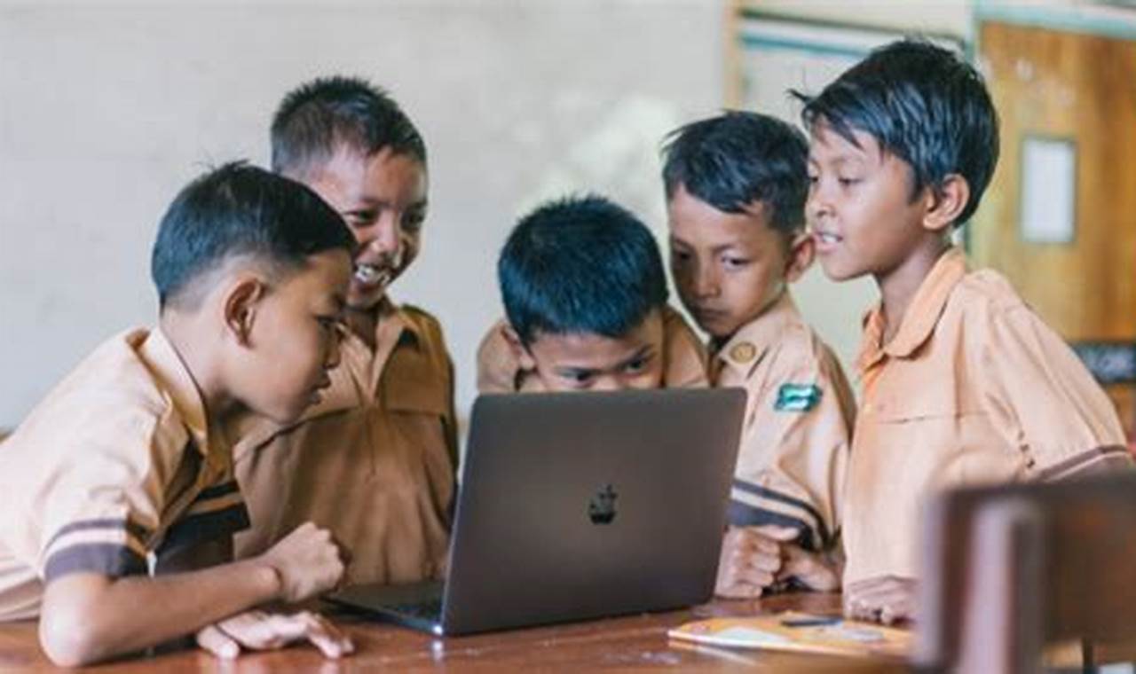 Pendidikan Gratis: Penemuan dan Wawasan Menjanjikan untuk Indonesia