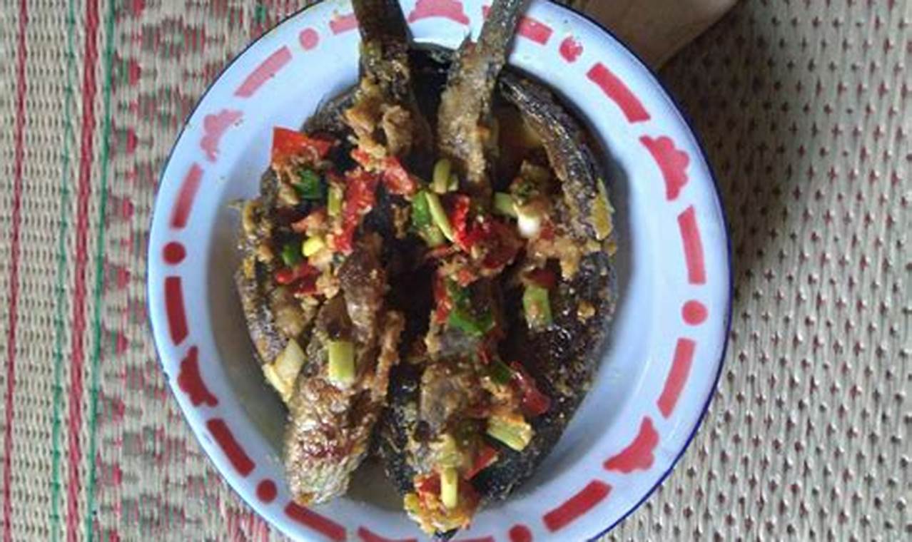 Pesmol Ikan Gabus: Rahasia Kuliner Palembang yang Bikin Ketagihan