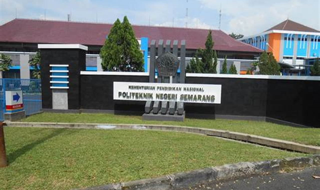 politeknik swasta di semarang