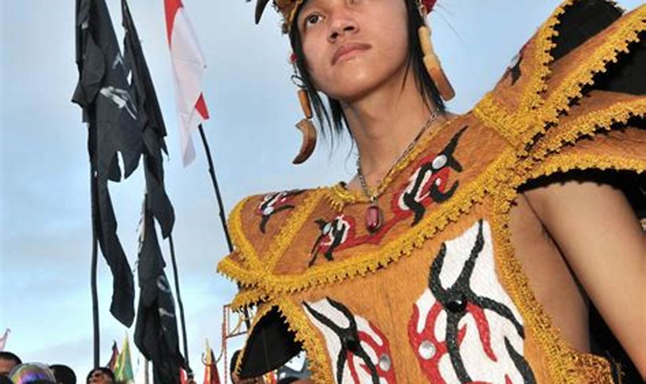 Asal-usul Suku Dayak: Menelusuri Jejak Sejarah dan Budaya Kalimantan