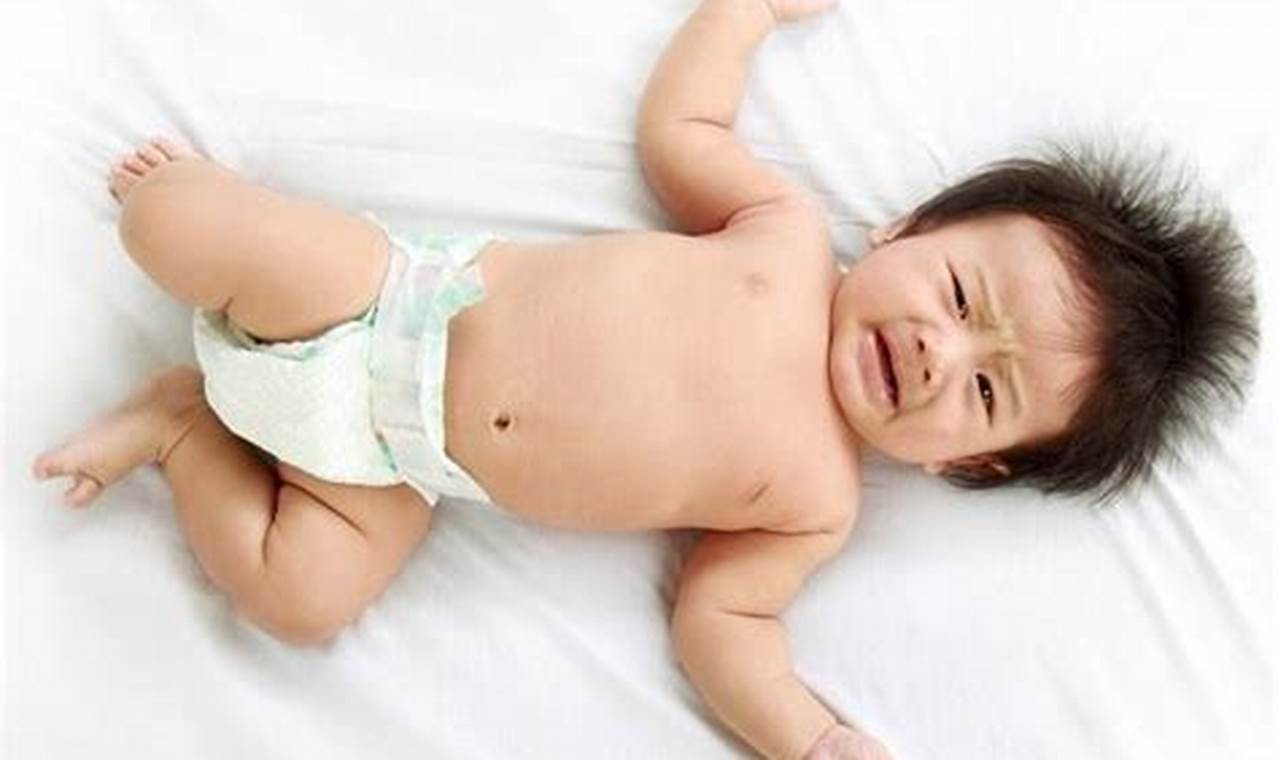 Kenali Tanda-tanda Bayi Susah BAB yang Wajib Diketahui
