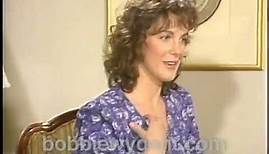 Elizabeth Perkins Interview - 1987
