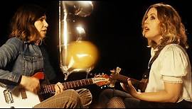 Sleater-Kinney - LOVE (Official Video)