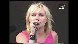The Cardigans - My Favourite Game (Live at V Festival - 1999)