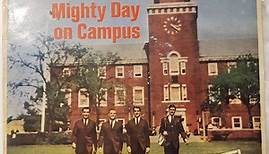 The Chad Mitchell Trio - Mighty Day On Campus