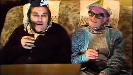 Les Dawson and Daphne Oxenford - The Desponds at Christmas