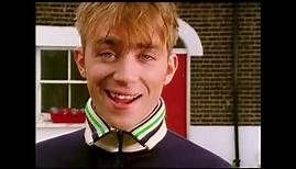 Blur - Parklife (Official Video), Full HD (Digitally Remastered and Upscaled)