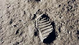Apollo 11: First Men on the Moon