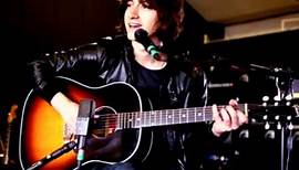 Alex Turner (Arctic Monkeys) - Mardy Bum Acoustic