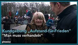 Alice Schwarzer im Interview nach der Kundgebung "Aufstand-für-Frieden"