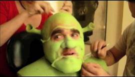 Brian d'Arcy James Shows How He Created a Monster (Shrek)