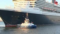 Die "Queen Mary 2" auf Kurzbesuch in Hamburg