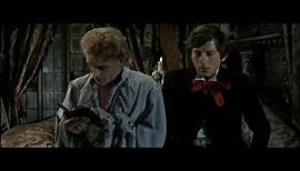 Tanz der Vampire (1967) - Alfred lässt einen Engel durchs Zimmer gehen