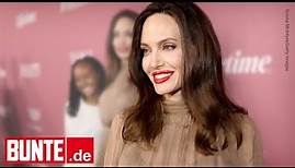 Angelina Jolie : Zaharas großer Auftritt – doch sie klammert sich schüchtern an ihre Mutter