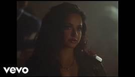 Becky G - BAILÉ CON MI EX (Official Video)