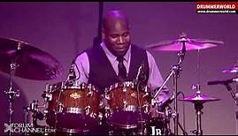 John Blackwell (R.I.P.): Mind Of Jia (R.I.P.) #johnblackwell #drummerworld #drumsolo