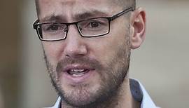 UK Ebola survivor William Pooley tells of virus 'horror'