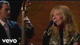 Carly Simon - I Only Have Eyes for You (Live On The Queen Mary 2)
